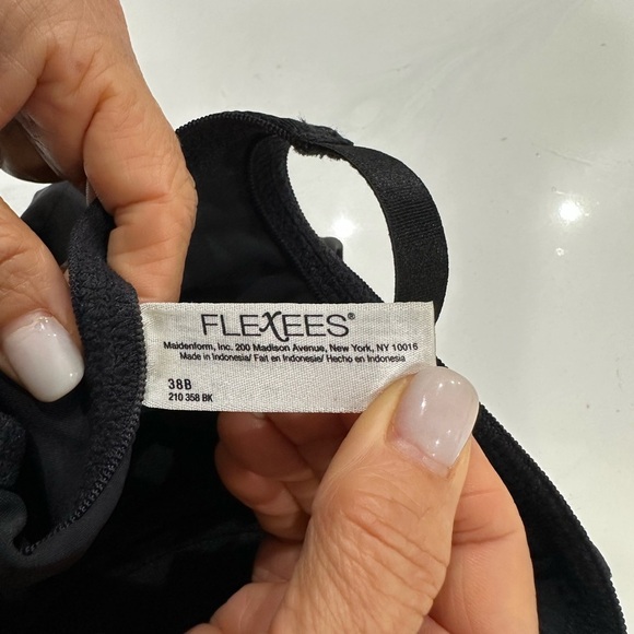 Flexees Black Shapewear Bodysuit - Picture 4 of 4